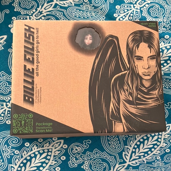 Billie Eilish collectable doll NIB NWT